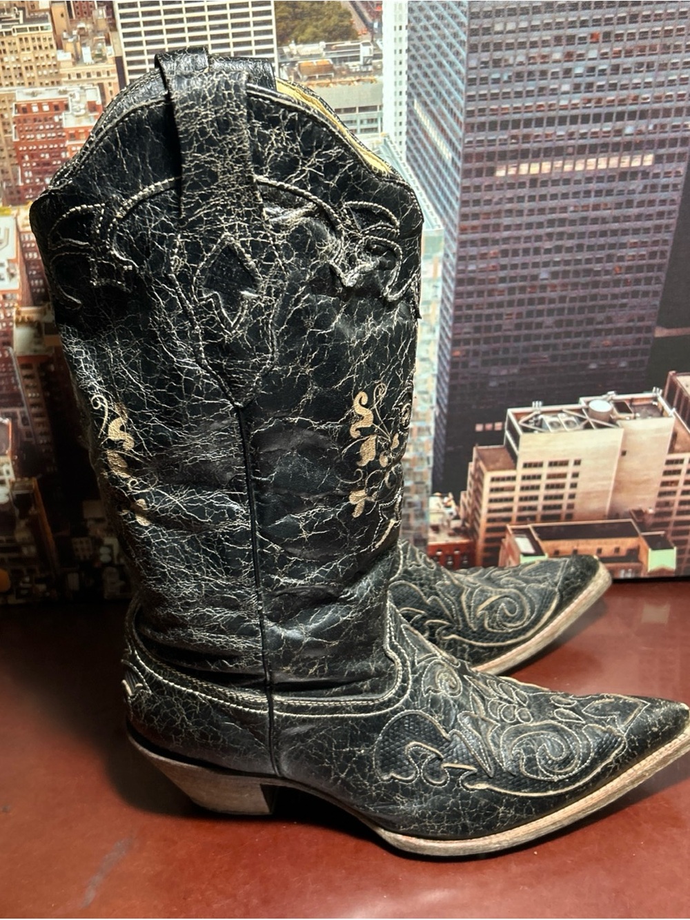 Corral Black Western Embroidered Cowboy Boots